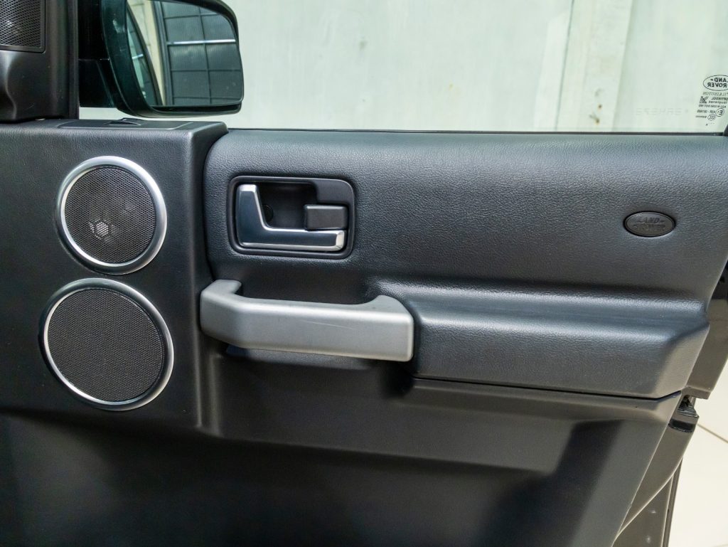 Land Rover Discovery 3 HSE 2.7 V6