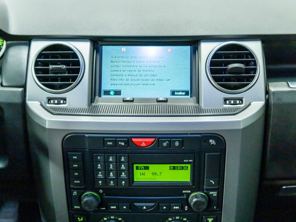 Land Rover Discovery 3 HSE 2.7 V6