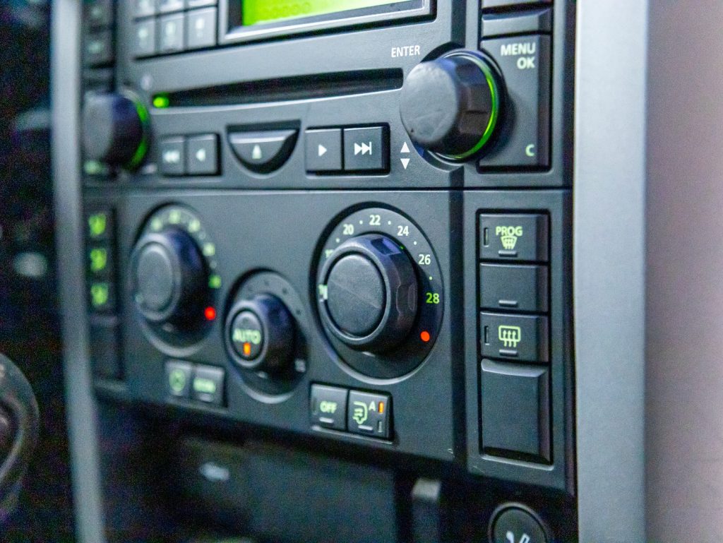 Land Rover Discovery 3 HSE 2.7 V6