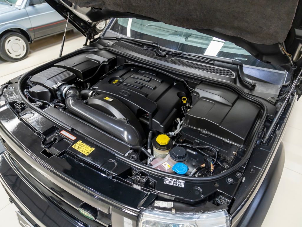 Land Rover Discovery 3 HSE 2.7 V6