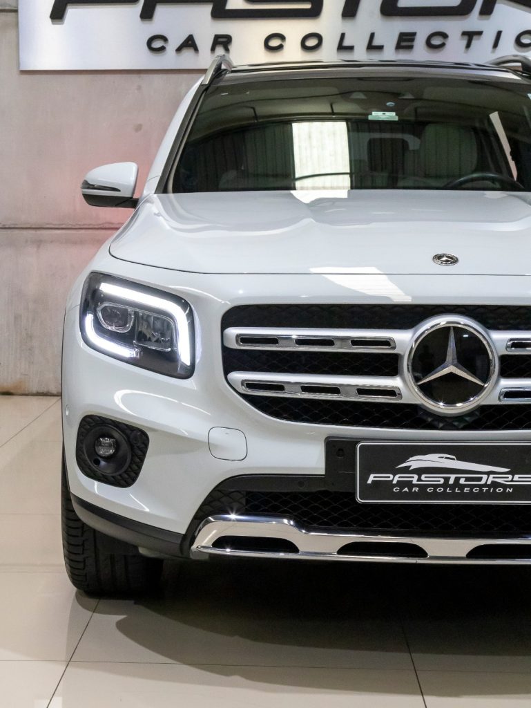 Mercedes-Benz GLB 200