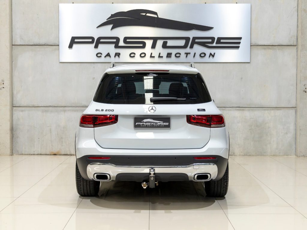 Mercedes-Benz GLB 200