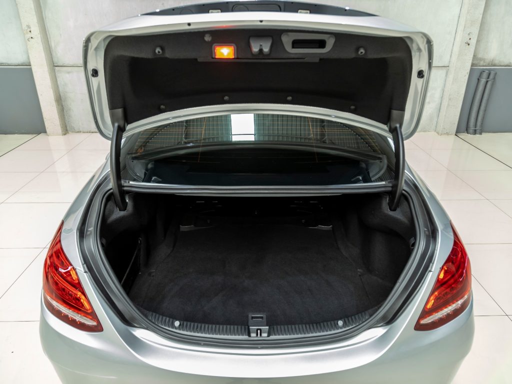 Mercedes-Benz C450 AMG