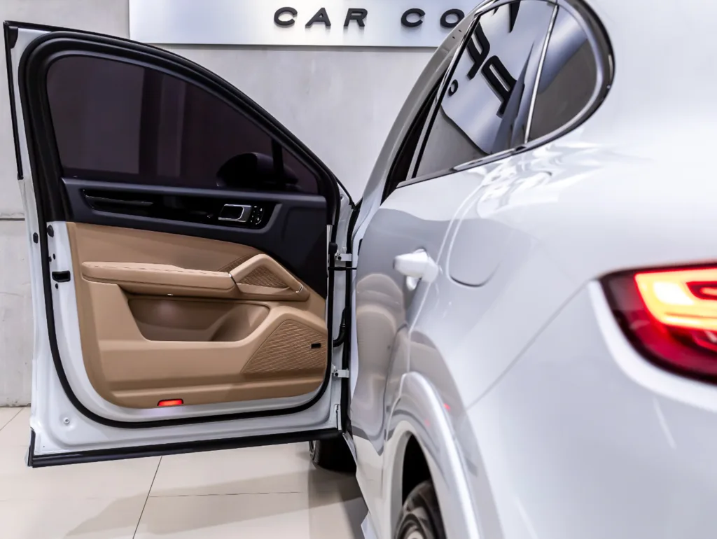 Porsche CAYENNE E-HYBRID COUPÉ 2023