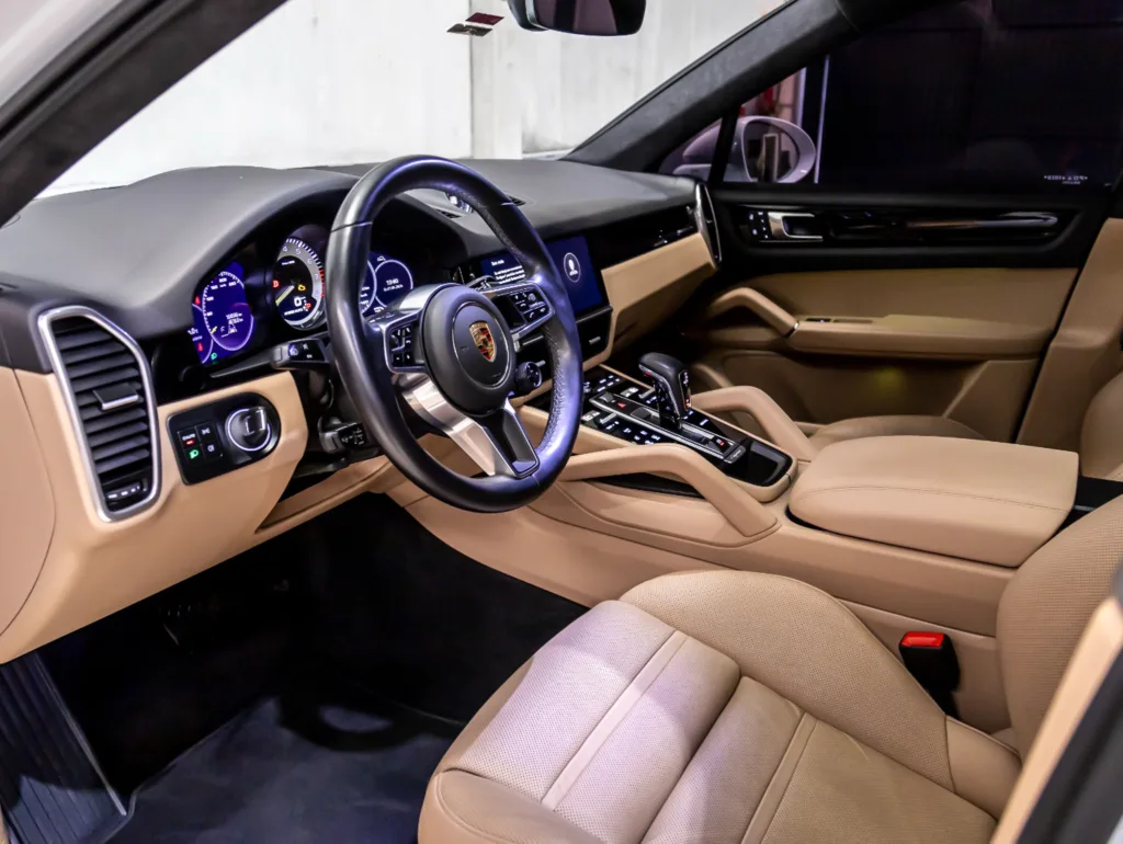 Porsche CAYENNE E-HYBRID COUPÉ 2023