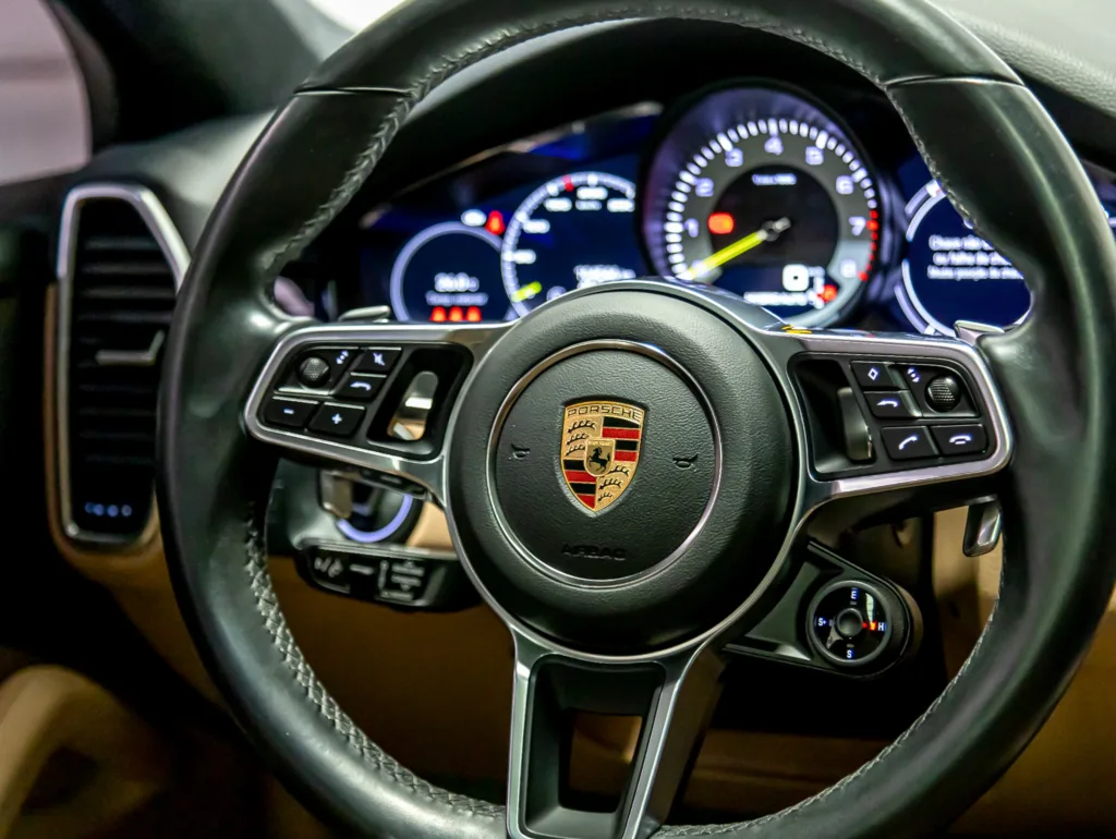 Porsche CAYENNE E-HYBRID COUPÉ 2023