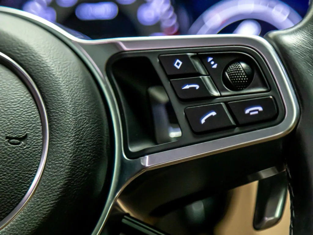 Porsche CAYENNE E-HYBRID COUPÉ 2023