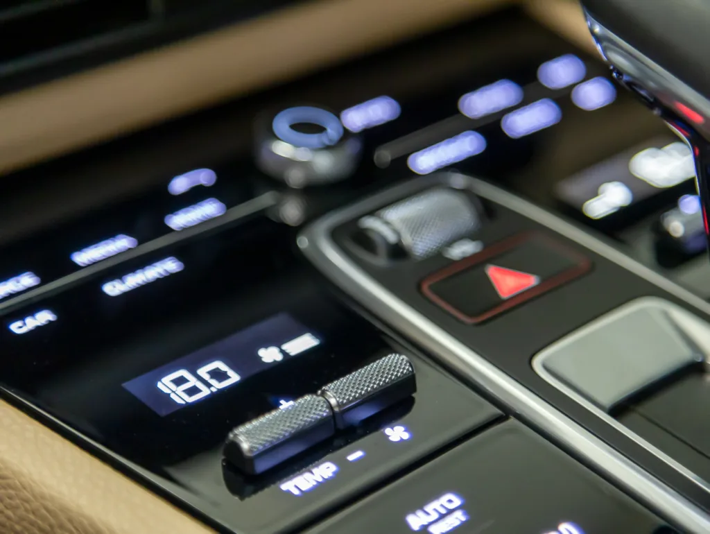 Porsche CAYENNE E-HYBRID COUPÉ 2023