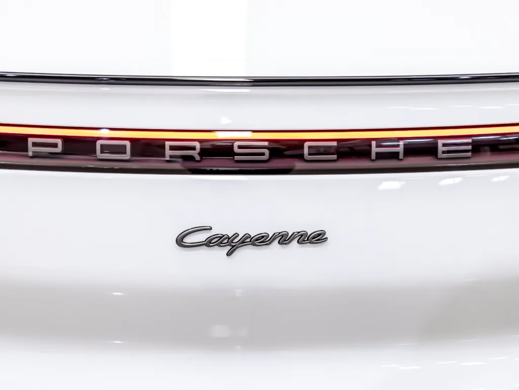 Porsche CAYENNE E-HYBRID COUPÉ 2023
