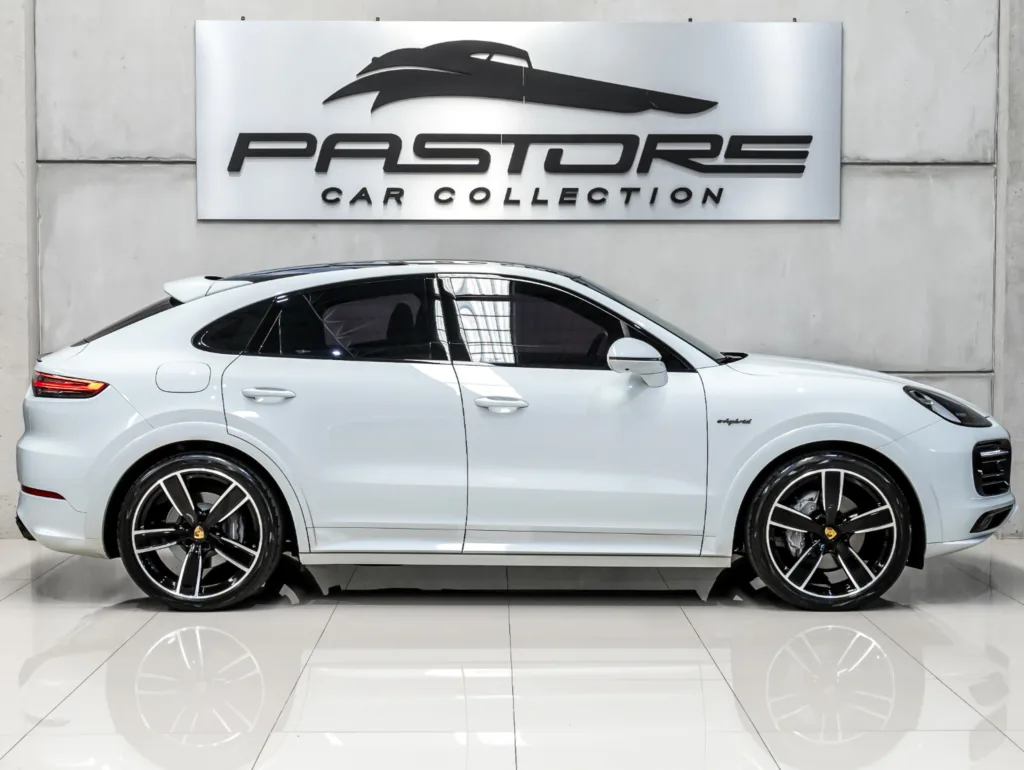 Porsche CAYENNE E-HYBRID COUPÉ 2023