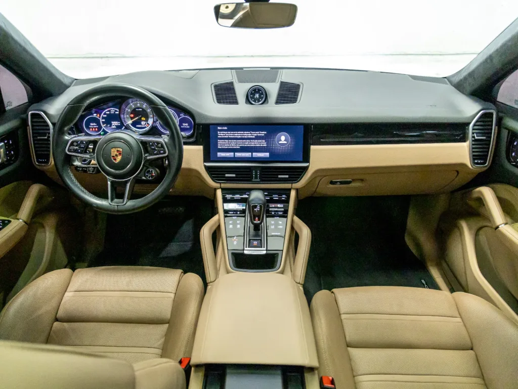 Porsche CAYENNE E-HYBRID COUPÉ 2023