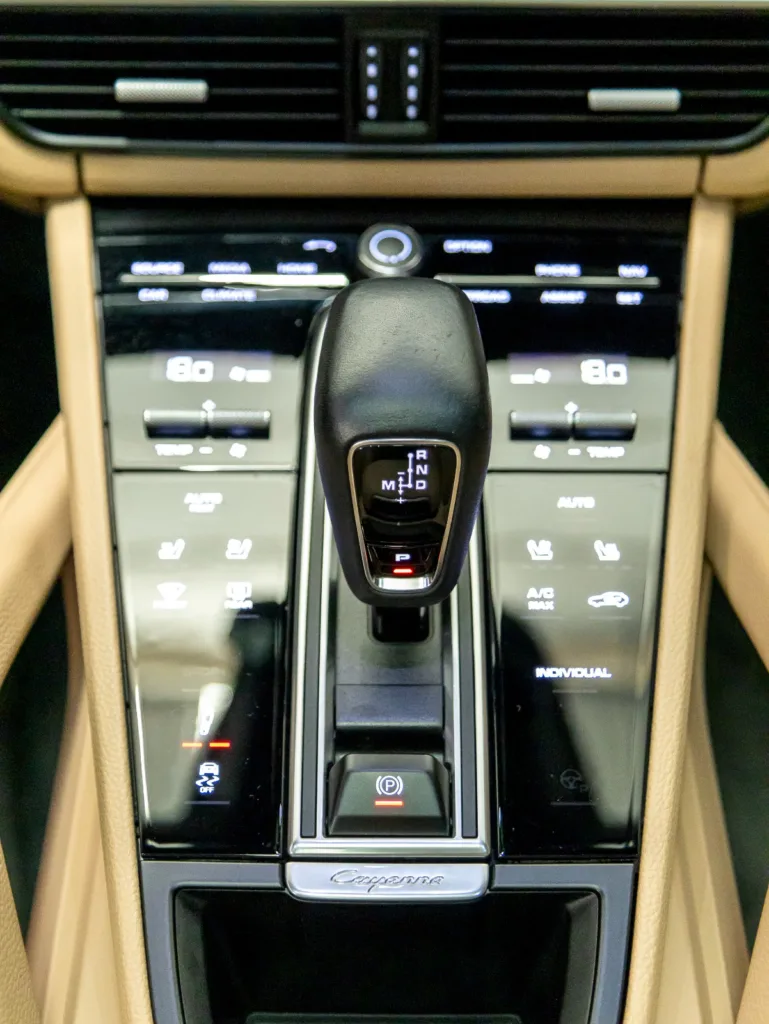 Porsche CAYENNE E-HYBRID COUPÉ 2023