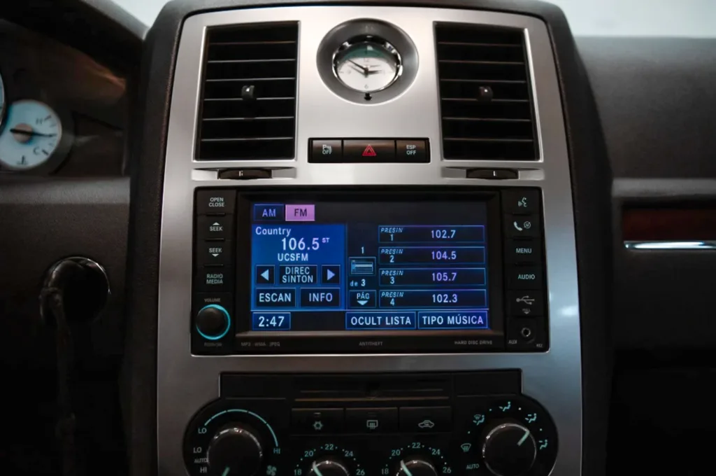 CHRYSLER 300 C V8 5.7 HEMI