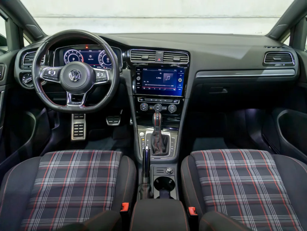 VW Golf GTI – 2019