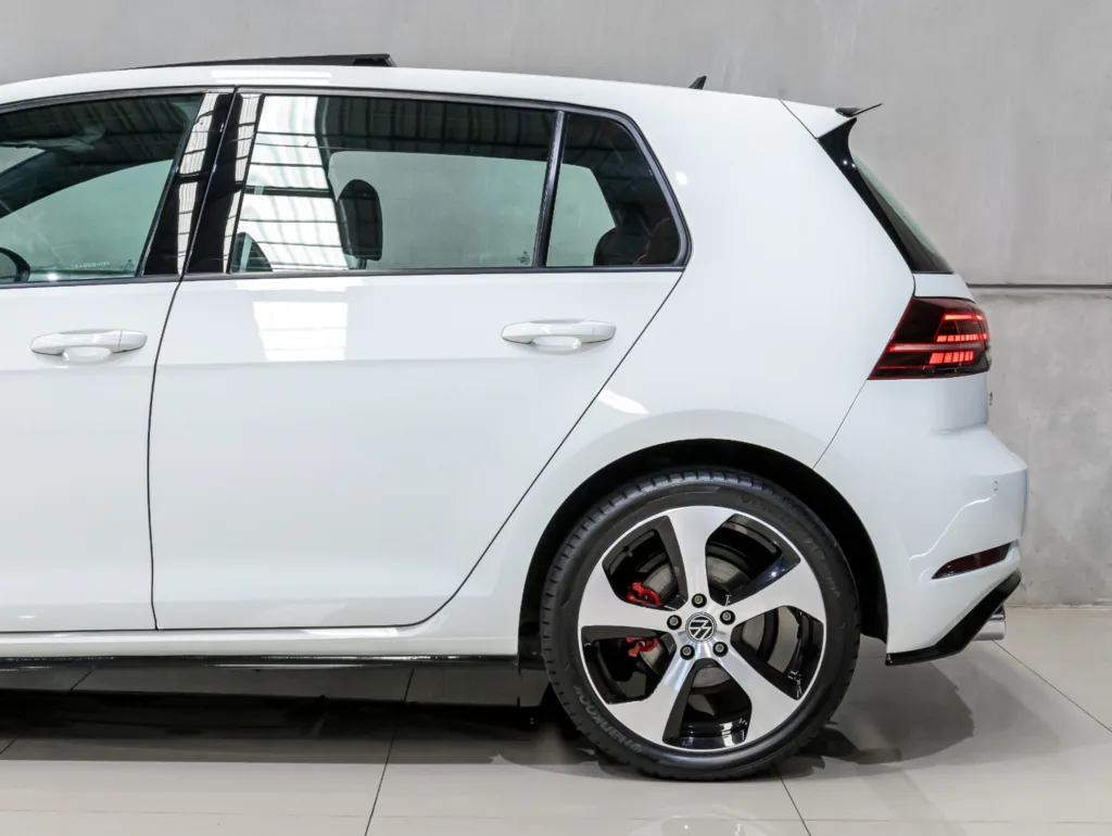 VW Golf GTI – 2019