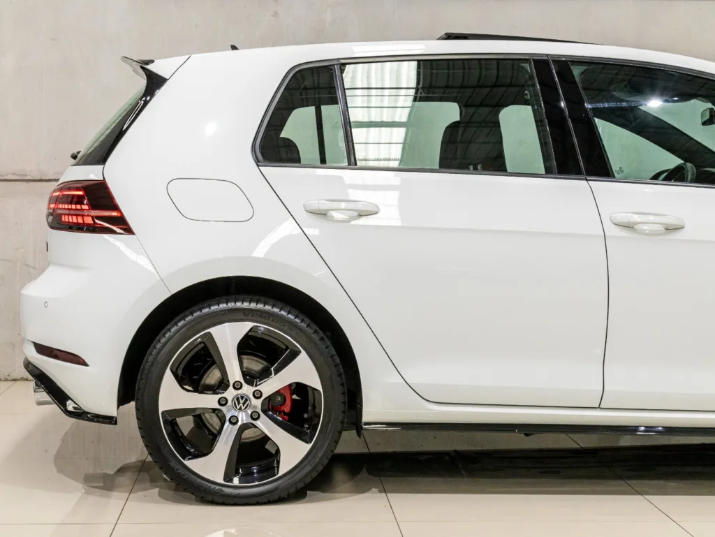 VW Golf GTI – 2019