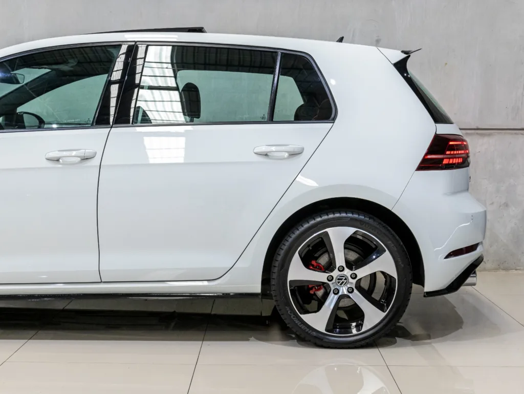 VW Golf GTI – 2019