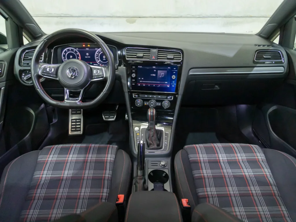 VW Golf GTI – 2019