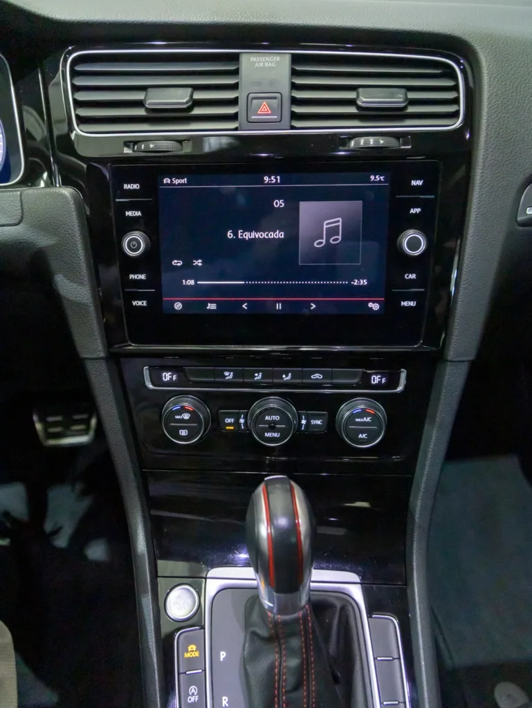 VW Golf GTI – 2019