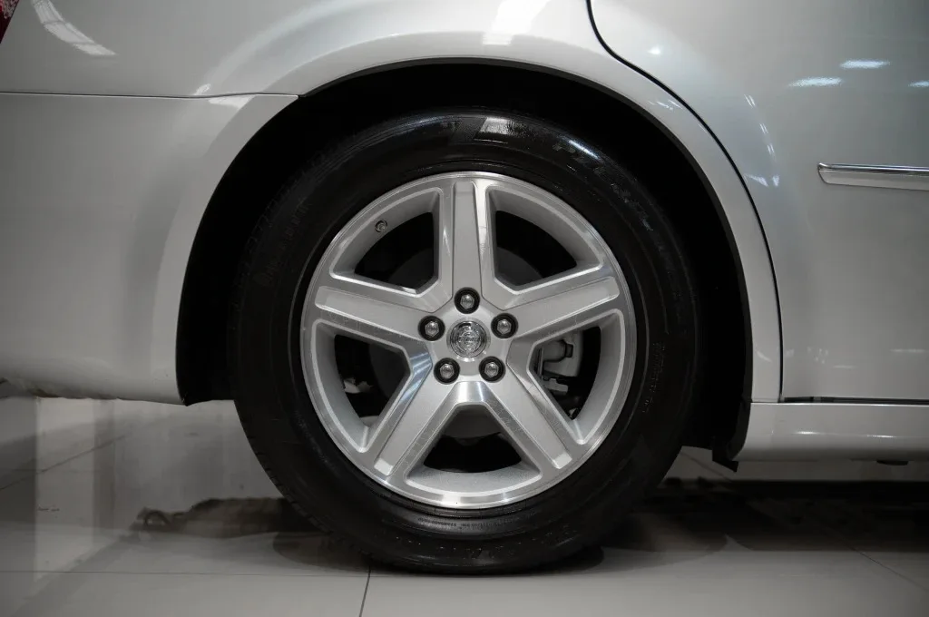 CHRYSLER 300 C V8 5.7 HEMI