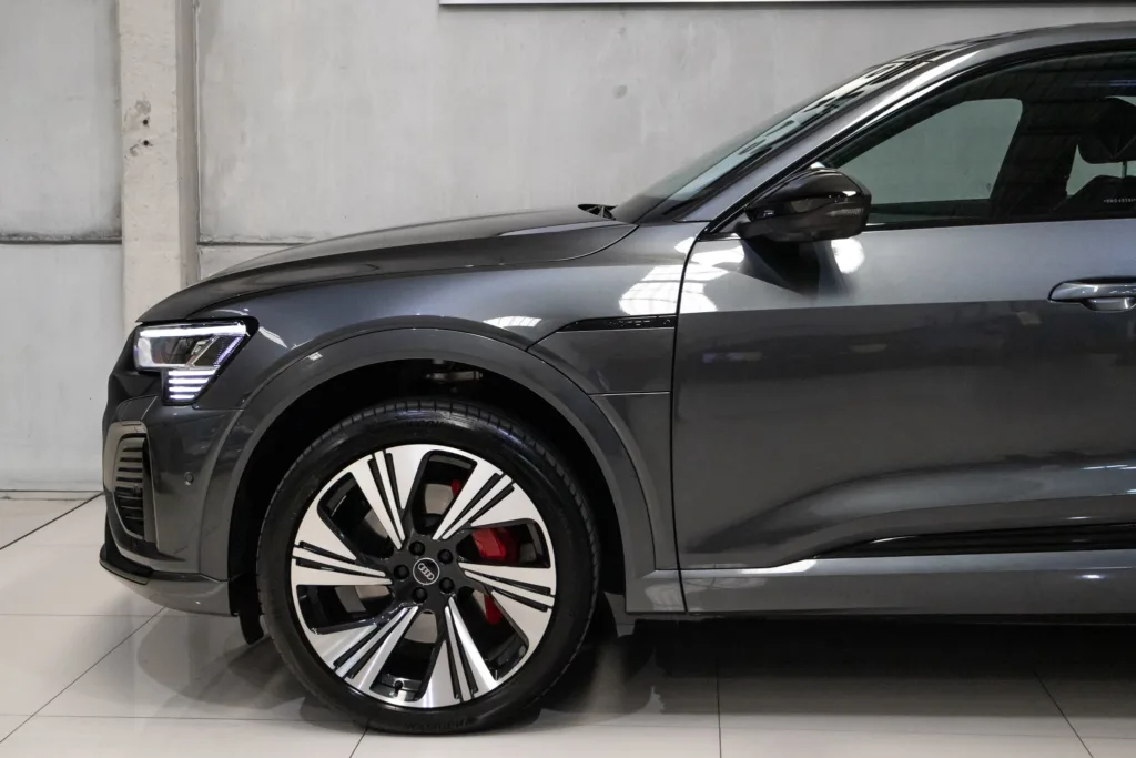 Audi Q8 E-tron Sportback Performance Black Quattro 2024