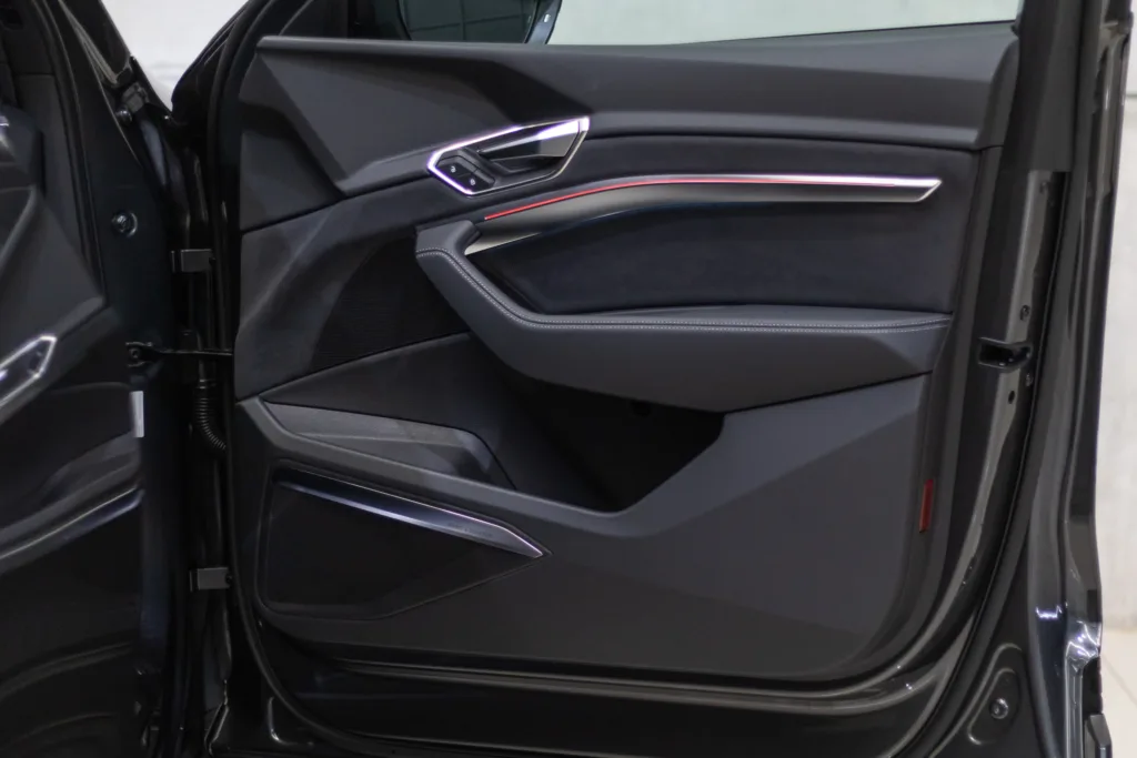 Audi Q8 E-tron Sportback Performance Black Quattro 2024