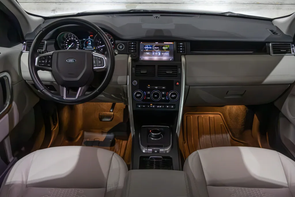 Land Rover Discovery Sport SE – 2019