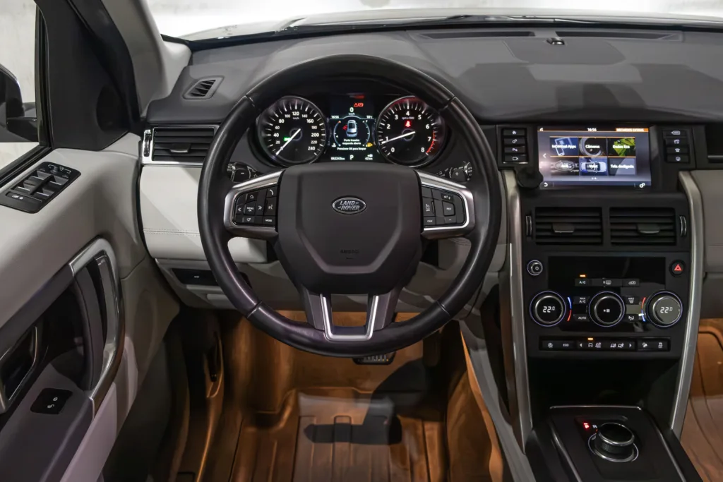 Land Rover Discovery Sport SE – 2019