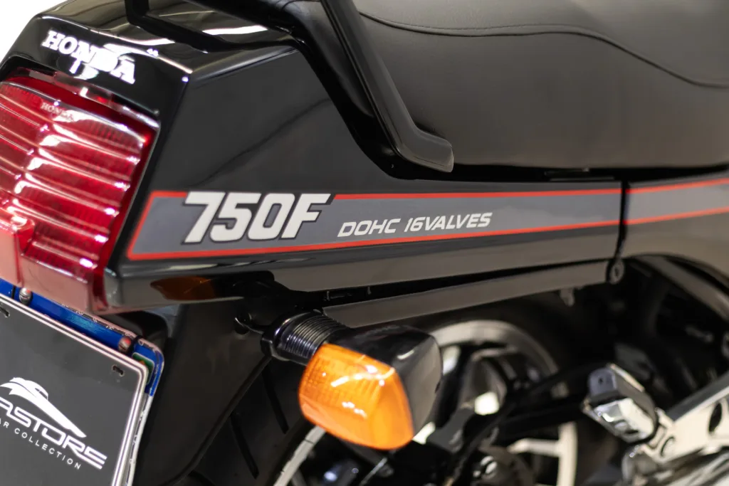 Honda CBX 750F – 1988
