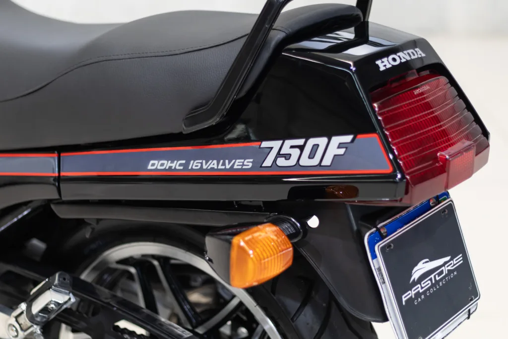 Honda CBX 750F – 1988