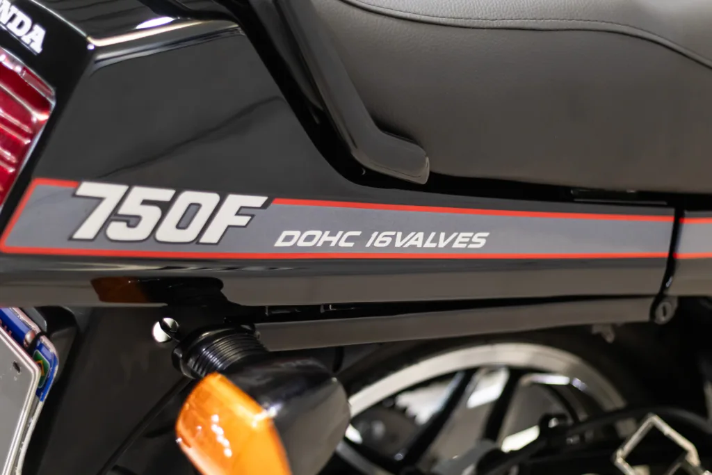 Honda CBX 750F – 1988