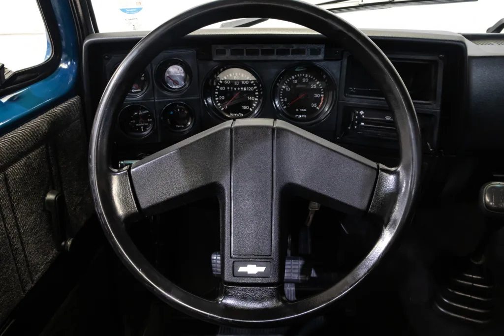 Chevrolet D20 Deluxe – 1988