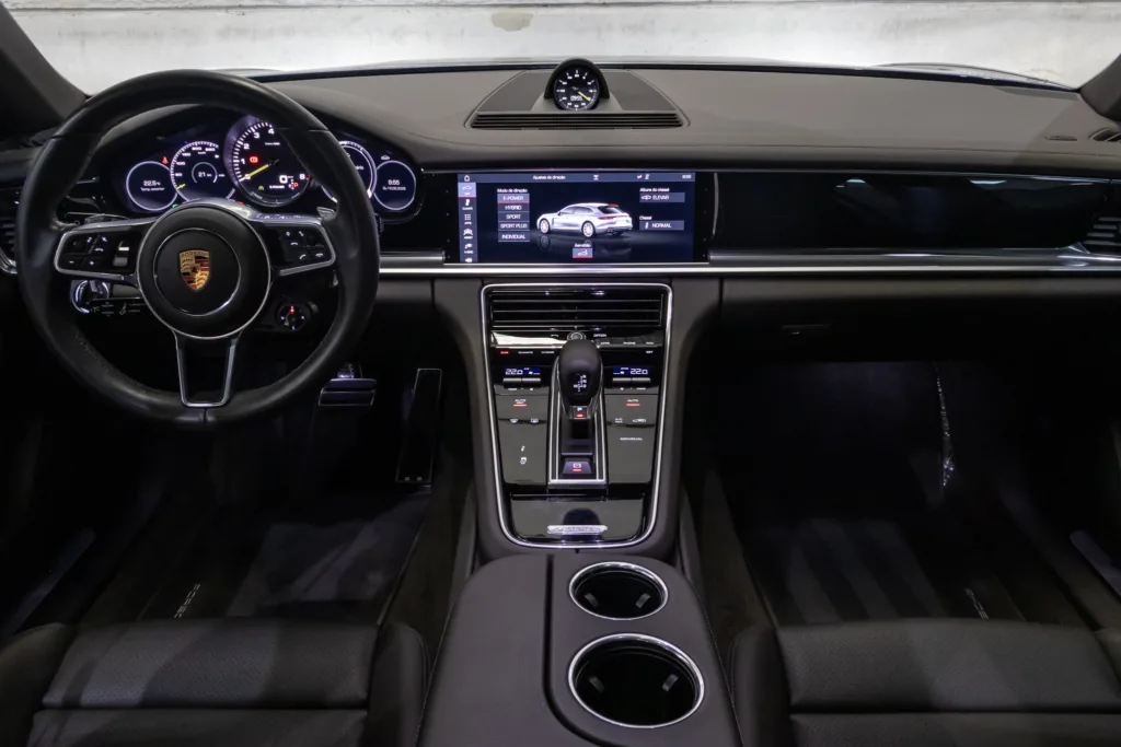Porsche Panamera 4 E-Hybrid Sport Turismo – 2020