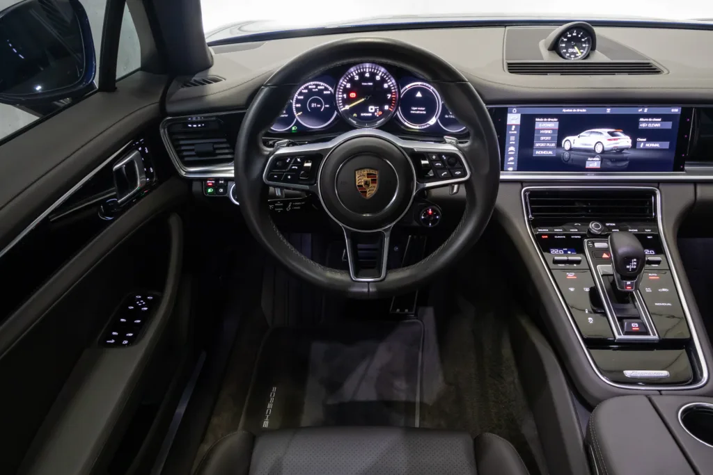 Porsche Panamera 4 E-Hybrid Sport Turismo – 2020