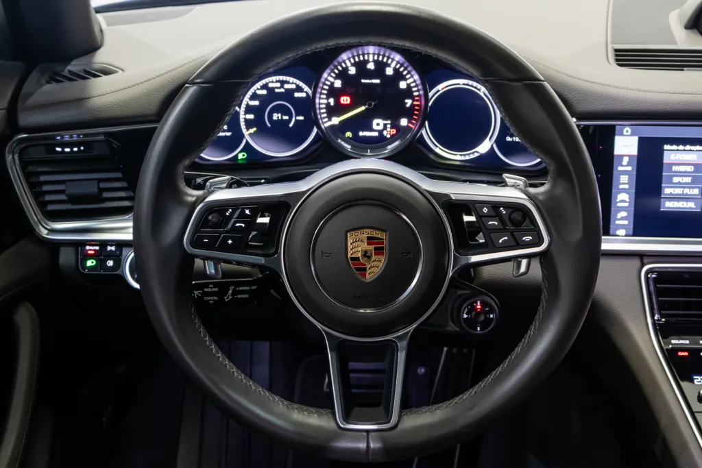 Porsche Panamera 4 E-Hybrid Sport Turismo – 2020
