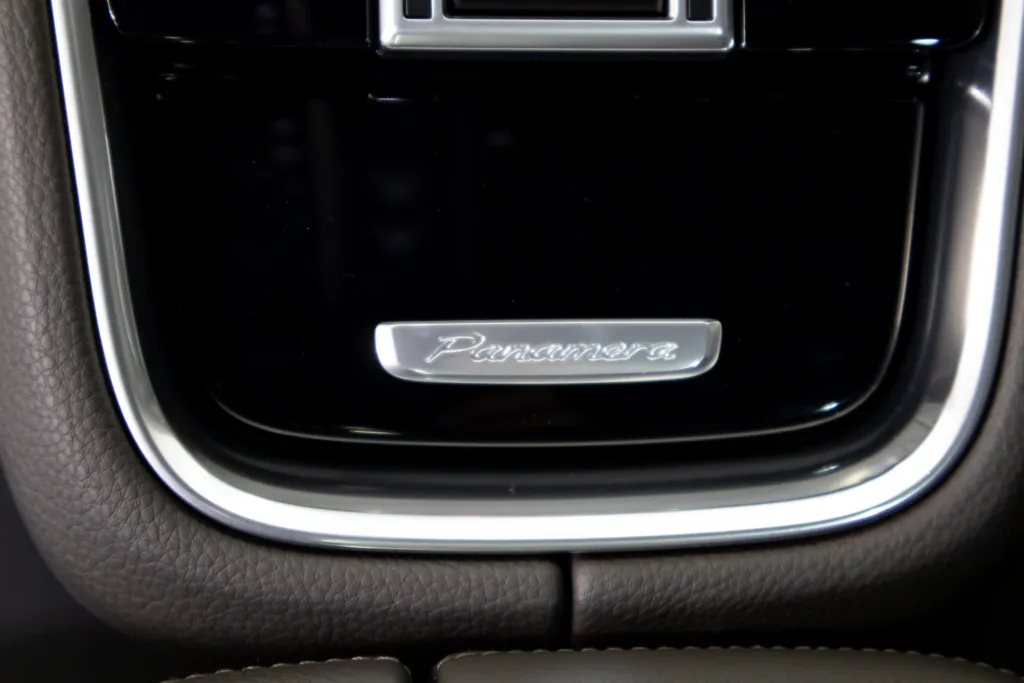 Porsche Panamera 4 E-Hybrid Sport Turismo – 2020
