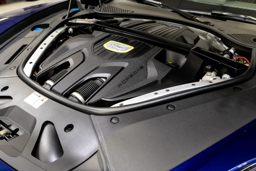 Porsche Panamera 4 E-Hybrid Sport Turismo – 2020