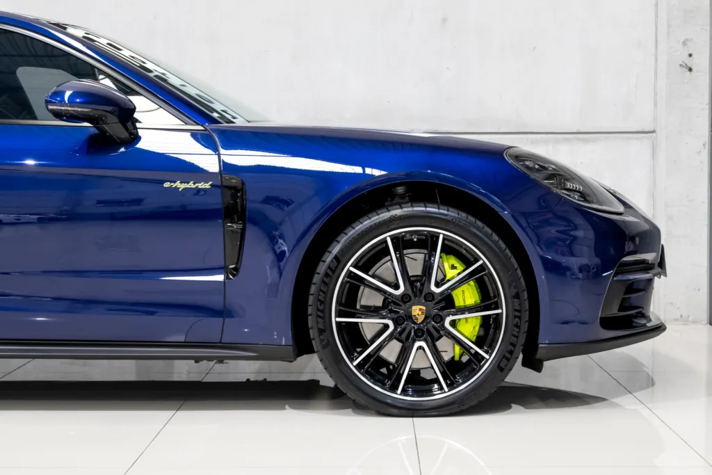 Porsche Panamera 4 E-Hybrid Sport Turismo – 2020