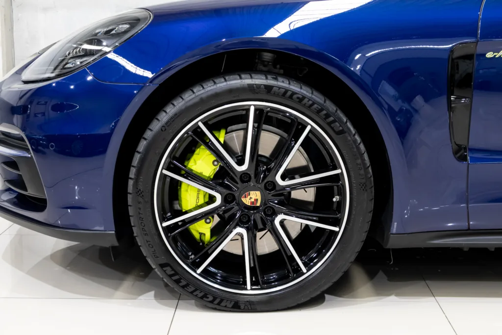 Porsche Panamera 4 E-Hybrid Sport Turismo – 2020