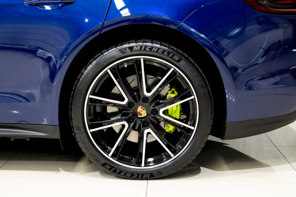 Porsche Panamera 4 E-Hybrid Sport Turismo – 2020