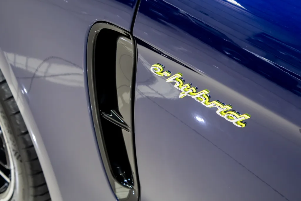 Porsche Panamera 4 E-Hybrid Sport Turismo – 2020