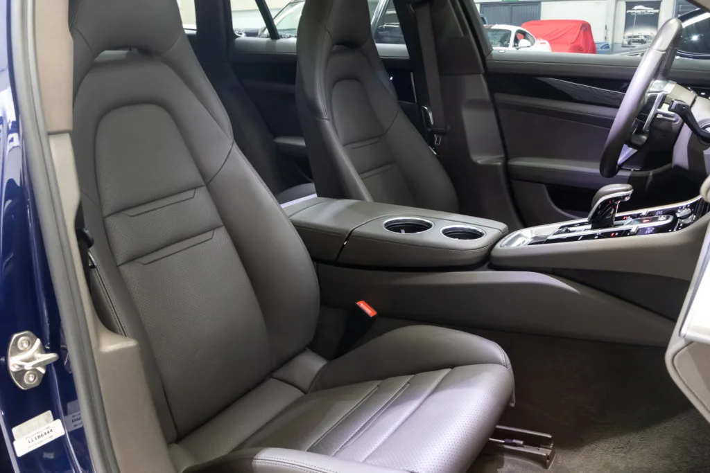 Porsche Panamera 4 E-Hybrid Sport Turismo – 2020