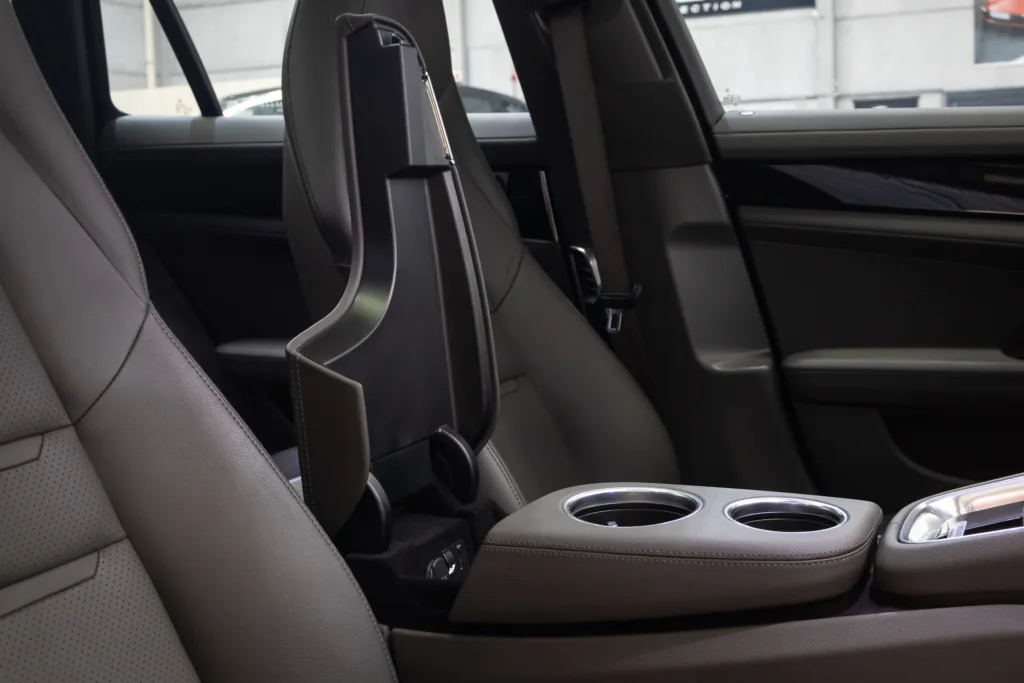Porsche Panamera 4 E-Hybrid Sport Turismo – 2020