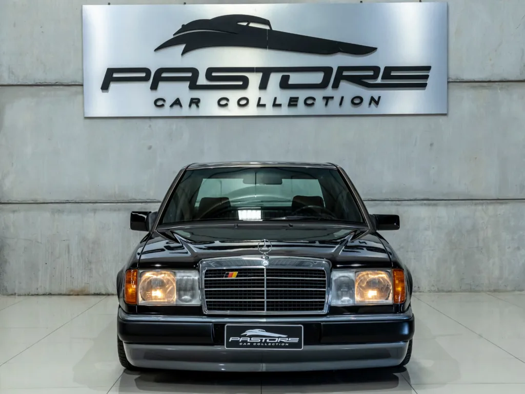 Mercedes-Benz E200 – 1993