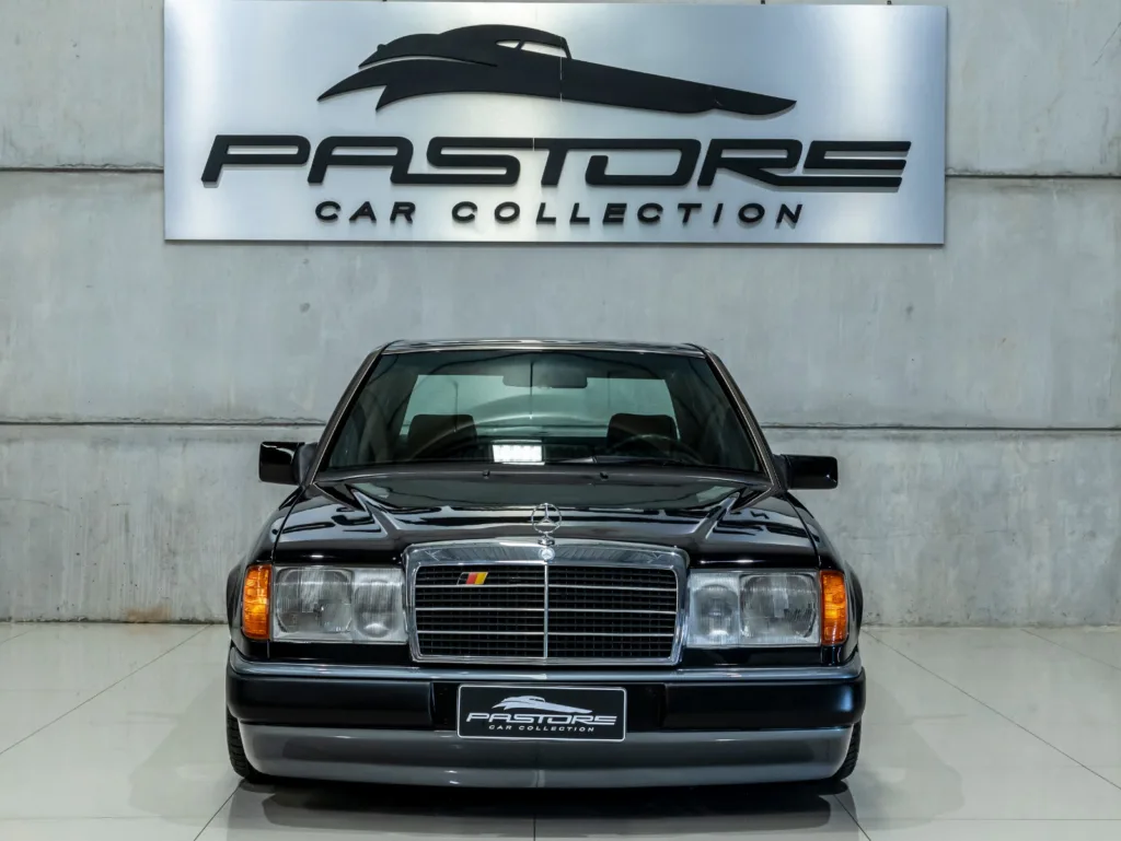 Mercedes-Benz E200 – 1993