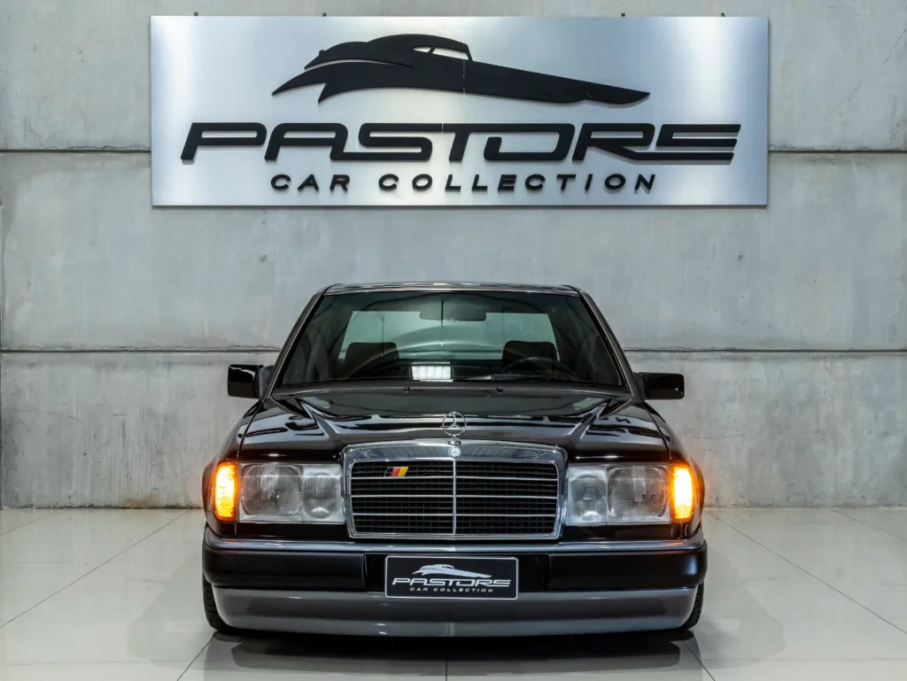 Mercedes-Benz E200 – 1993