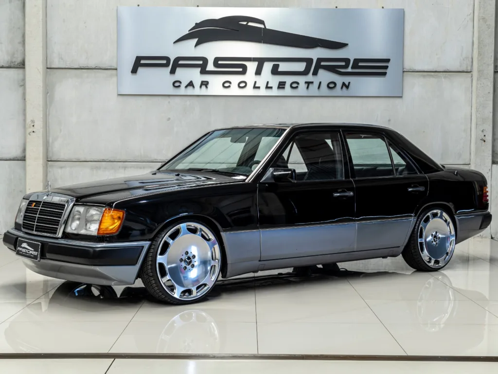 Mercedes-Benz E200 – 1993