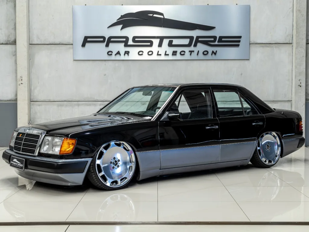 Mercedes-Benz E200 – 1993