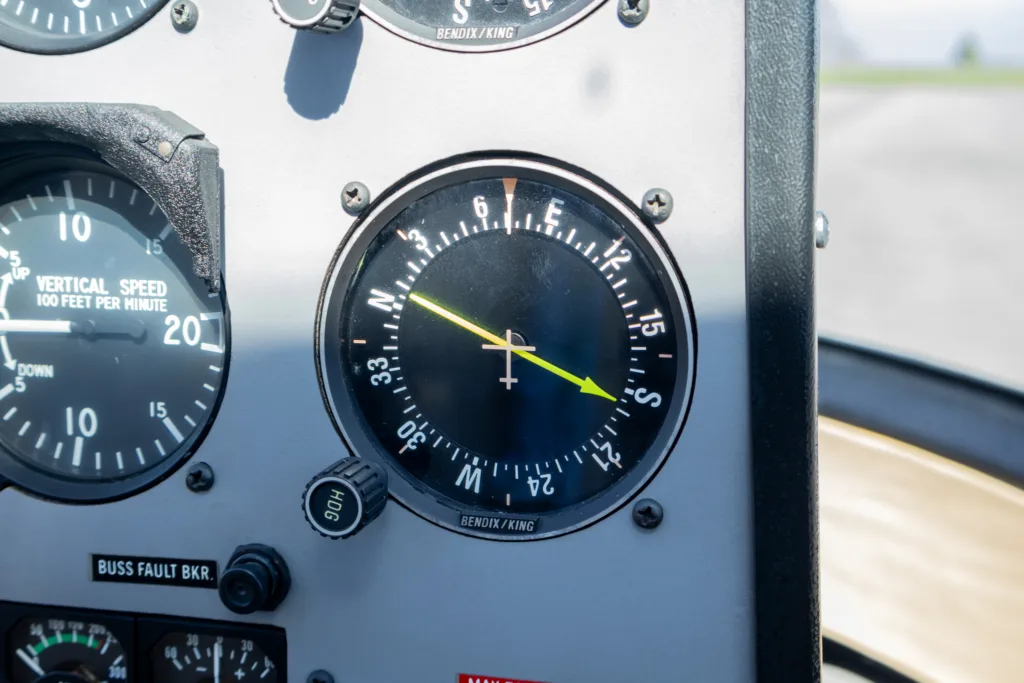 HELICÓPTERO ENSTROM 280FX – 1991