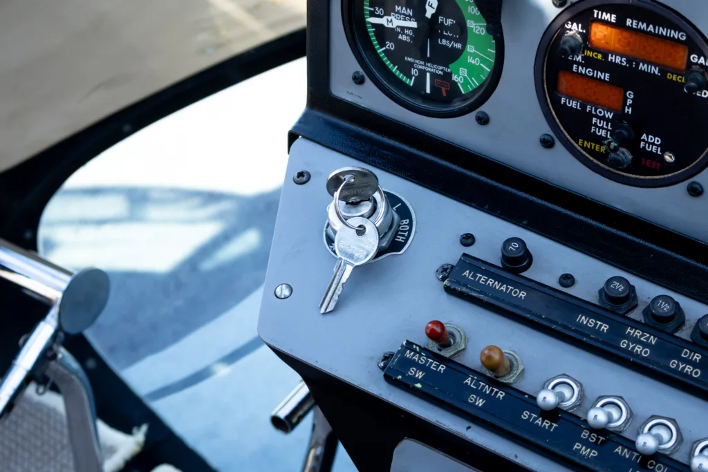 HELICÓPTERO ENSTROM 280FX – 1991
